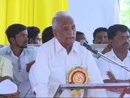 Ganpatrao deshmukh represented sangola in solapur district in the state legislative assembly for 11 terms since 1962 across multiple terms and served as an mla for 54 years. Hon Ganpatrao Deshmukh Speech Youtube