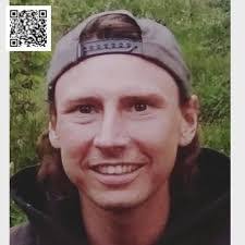 Chris Cribbs's Instagram, Twitter & Facebook