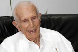 Autoridades deportivas recuerdan a José Ramón Fernández