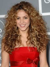 Stylish shakira purple hair in any colors and styles all ready for you. Shakira Long Curly Blonde Lace Front 100 Brazilian Hair Wig Rewigs Co Uk
