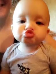 Melody Gunn adlı kullanıcının BABIES BABIES BABIES panosundaki Pin