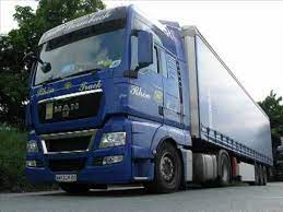 Soferii de tir din romania sunt muncitori, dispusi sa faca sacrificii pentru a mai pune un ban deoparte, iar acest lucru vine si in avantajul firmelor de transport din dumpingul social nu este ceva nou, dar in sectorul de transporturi este cel mai rau ce se poate intampla unui șofer de tir, unui om. Sunt Sofer Pe Camion Youtube