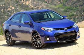 The 2016 toyota corolla is a compact sedan that slots above the subcompact yaris and below the midsize camry. 2016 Toyota Corolla Price Cargurus