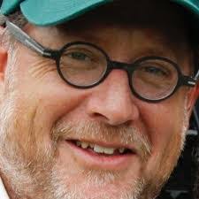 Stephen Scarff's Instagram, Twitter & Facebook