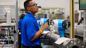 With excellent products, solutions and services, we support our customers in making their processes safe, reliable, efficient and environmentally friendly. American Product Center For Flow Measuring Technology Endress Hauser