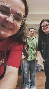 Amber Degraw's Instagram, Twitter & Facebook