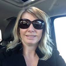 Jodi Bauer's Instagram, Twitter & Facebook