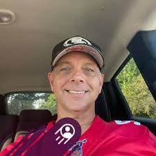 Is Oregon scarier with Dillon Gabriel at QB instead of Bo Nix? Todd McShay  and Steve Muench break down the Ducks' offense and what Gabriel brings to  it. Presented by FanDuel Sportsbook.