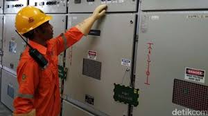Posts about listrik written by muallim ch. Teknisi Listrik Pln Bojonegoro Pln Kembali Listriki Cute766