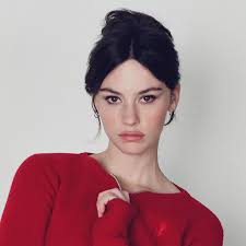 Filmmaker JJ Abrams' daughter among Irish Americans named in Forbes 30  Under 30 Class of 2024