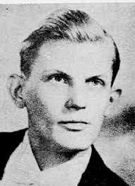 Donald Dabbs's Instagram, Twitter & Facebook