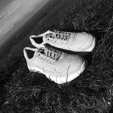 Wide selection of ethical alternatives including vegan leather, pinatex and plant p.e.a.c.e canada. Men S Vegan Shoes Brands Future King Queen