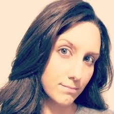 Eleanor Vail's Instagram, Twitter & Facebook