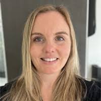 Jocelyn Bray's Instagram, Twitter & Facebook