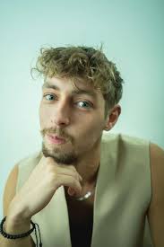 When did you first know you wanted to pursue a creative path  professionally?