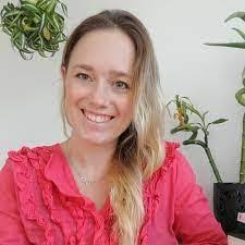 Marlene Grimm's Instagram, Twitter & Facebook