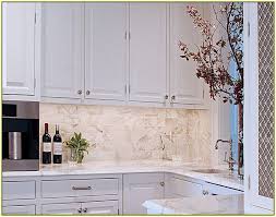 Porcelain Tile That Looks Like Carrara Marble Carrara Marble Subway Tile Kitch Kitchen Tiles Backsplash Subway Tile Backsplash Kitchen White Kitchen Backsplash
