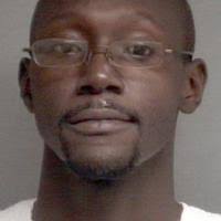 Defendant pleads guilty to cutting man with razor blade