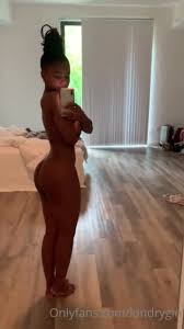 My love for black girls after seeing her ✈️ pt3 - EroMe