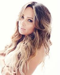 With R&B music being overshadowed by Hip Hop it's an honor to wish TAMIA a  very Happy b'day once again with another great track from her latest👄🎤🎧