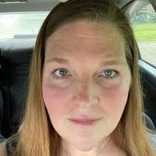 Michelle Hagedorn's Instagram, Twitter & Facebook