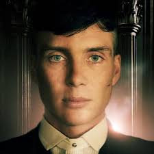 Striking irish actor cillian murphy was born in douglas, the oldest child of brendan murphy, who works for the irish department of education, and a mother who. Filmografie Cillian Murphy Fernsehserien De