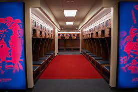 Hollman athletic lockers include tablet docks, charging stations and all the tools of technology that give instant access to training schedules, game plans and other critical communication that encourages peak performance. Neuhoff Football Locker Room Facilities University Of Richmond Athletics