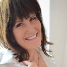 Denise Mares (@denise_mares)