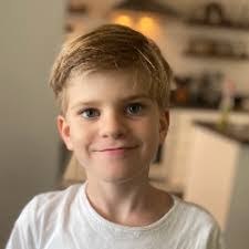 Calvin Flynn's Instagram, Twitter & Facebook