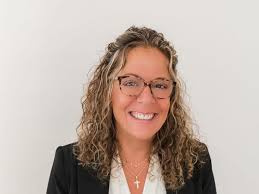 Connie Stark's Instagram, Twitter & Facebook