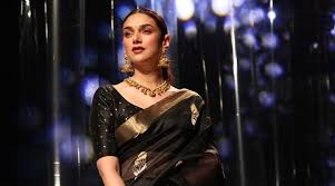 The list keeps on continually changing owing to the increased competition in the esports sphere. Lotus Make Up India Fashion Week We Can T Take Our Eyes Off Aditi Rao Hydari In This Gorgeous Handloom Sari Lifestyle News The Indian Express