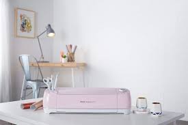 Amazon Com Cricut Explore Air 2 Rose Even though the cricut explore air 2 can be used wirelessly we're going to start by setting it up with the usb cable. cricut explore air 2 rose