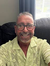 Looking for friends , hi Tim here from Georgetown ky