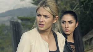 Mientras maicol informa a los dos hombres sobre los planes de la cantante, cuéllar. Amar Y Vivir Sitio Oficial De Netflix