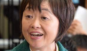 増田明美の解説って、2号車3号車でたまに一口メモを挟むのは面白いけど、1号車で随時挟まれるとうざい。目の前の順位争いより、一口メモがメインになってる。 — かつまき (@katsumaki111) november 24, 2019. Jz Dv Gz Frqtm