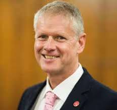 05 Cutting edge equipment for neuroscientists 09 Developing business acumen  10 Running for research