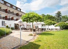 Akzent hotel haus sonnenberg is located in schotten. Akzent Hotel Haus Sonnenberg Willkommen