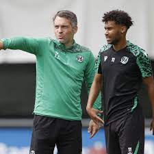 Jul 17, 2021 · hannover 96 is playing against magdeburg in the world club friendlies. Werder Bremen Auftakt Gegner Hannover 96 Im Form Check News