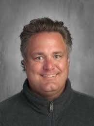 Shelly Barr's Instagram, Twitter & Facebook