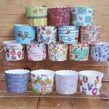 Kocok dengan mixer berkecepatan tinggi selama 15 menitan hingga berwarna putih berjejak. Jual 50 Pc Mini Muffin Cup Kertas Kue Bolu Kukus Panggang Cupcake Alas 5cm Jakarta Utara Shelby Shop Tokopedia