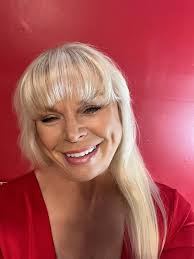 Just made Celebrity Fanfare Magazine! This is the coolest. I love my ghost  hunting buddies Ron Russell Jimmy Star Eileen shapiro we always get our  ghost! #ghosthunting #paranormal  https://celebrityfanfare.com/television/the-elite-squad-of-celebrity ...