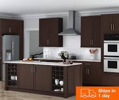 Kitchen Cabinets Color Gallery In 2020 Home Depot Kitchen Brown Kitchen Cabinets New Kitchen Cabinets