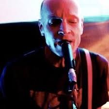 The guitars, strings, amps & pedals of the world's best artists