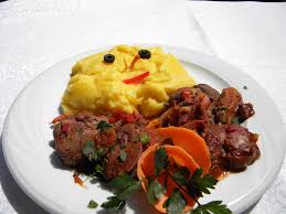 Ficatei cu ceapa si usturoi la tigaie | farfuria vesela. TocaniÈÄ Cu FicÄÈei De Pui Èi MÄmÄligÄ