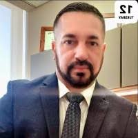 40+ perfiles de «Lamourt»