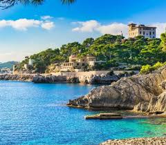 Kurz vor beginn der urlaubssaison: First Reiseburo Spanien
