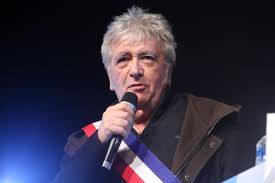 Présenté au festival de la fiction tv de la rochelle, jeudi 11 septembre. L Humoriste Jean Yves Lafesse Est Mort A L Age De 64 Ans Actu