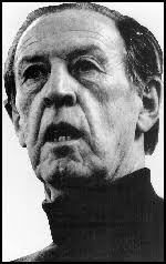 Raymond Williams
