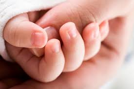 Die richtige windel und der richtige einsatz von die fürsorglichste pflege verhindert es nicht: Wunder Po Die Richtige Pflege Fur Den Babypo Eltern De