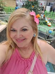 Greetings from Puerto Rico 🩷🤗🌺🌸🇵🇷